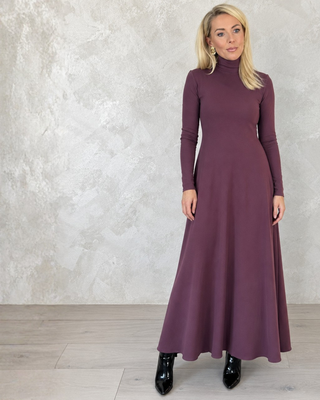Flowy Soonic Dress (Studio POÉ) - Image 1